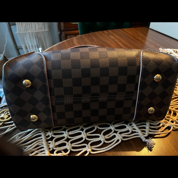 Caissa hobo Rose for sale. Gently used, I never use it. No trades. - Picture 3 of 9